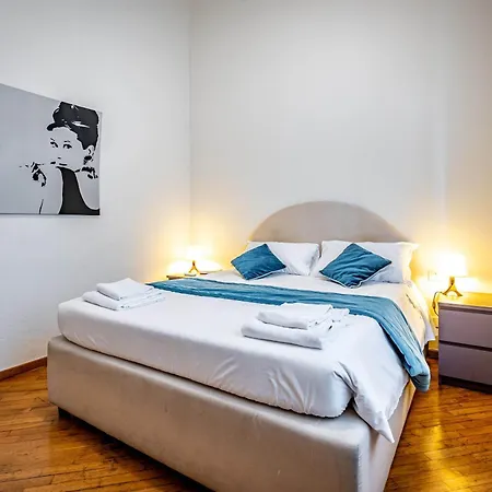 Yid With Little Garden Apartment
