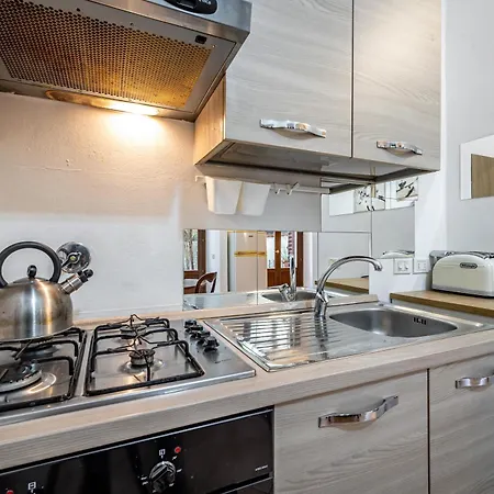 Apartamento Yid With Little Garden